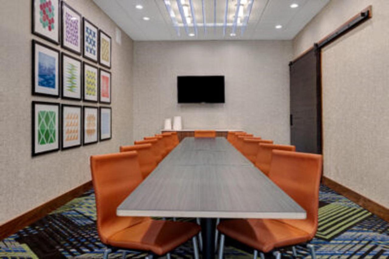 Holiday Inn Express & Suites - Grand Rapids South - Wyoming By Ihg Extérieur photo