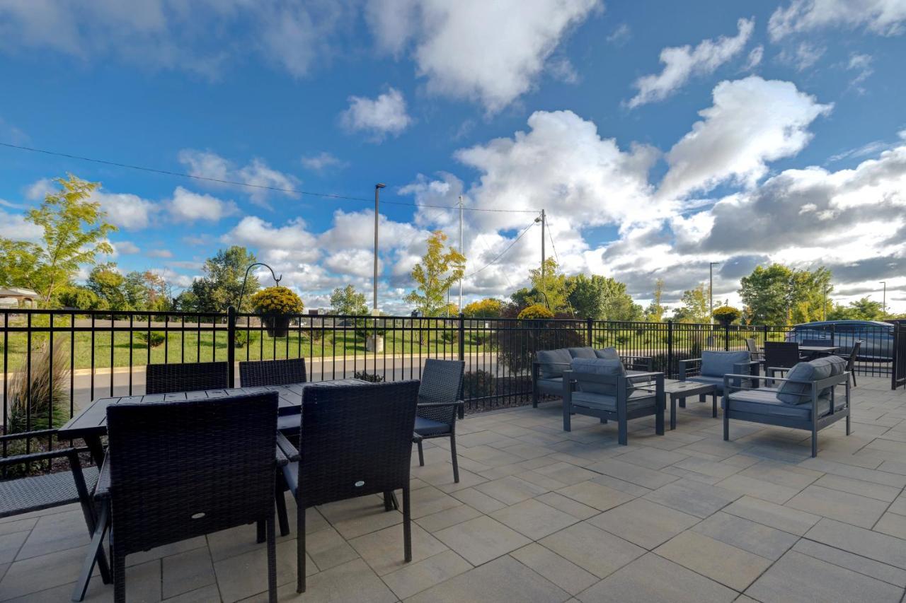 Holiday Inn Express & Suites - Grand Rapids South - Wyoming By Ihg Extérieur photo