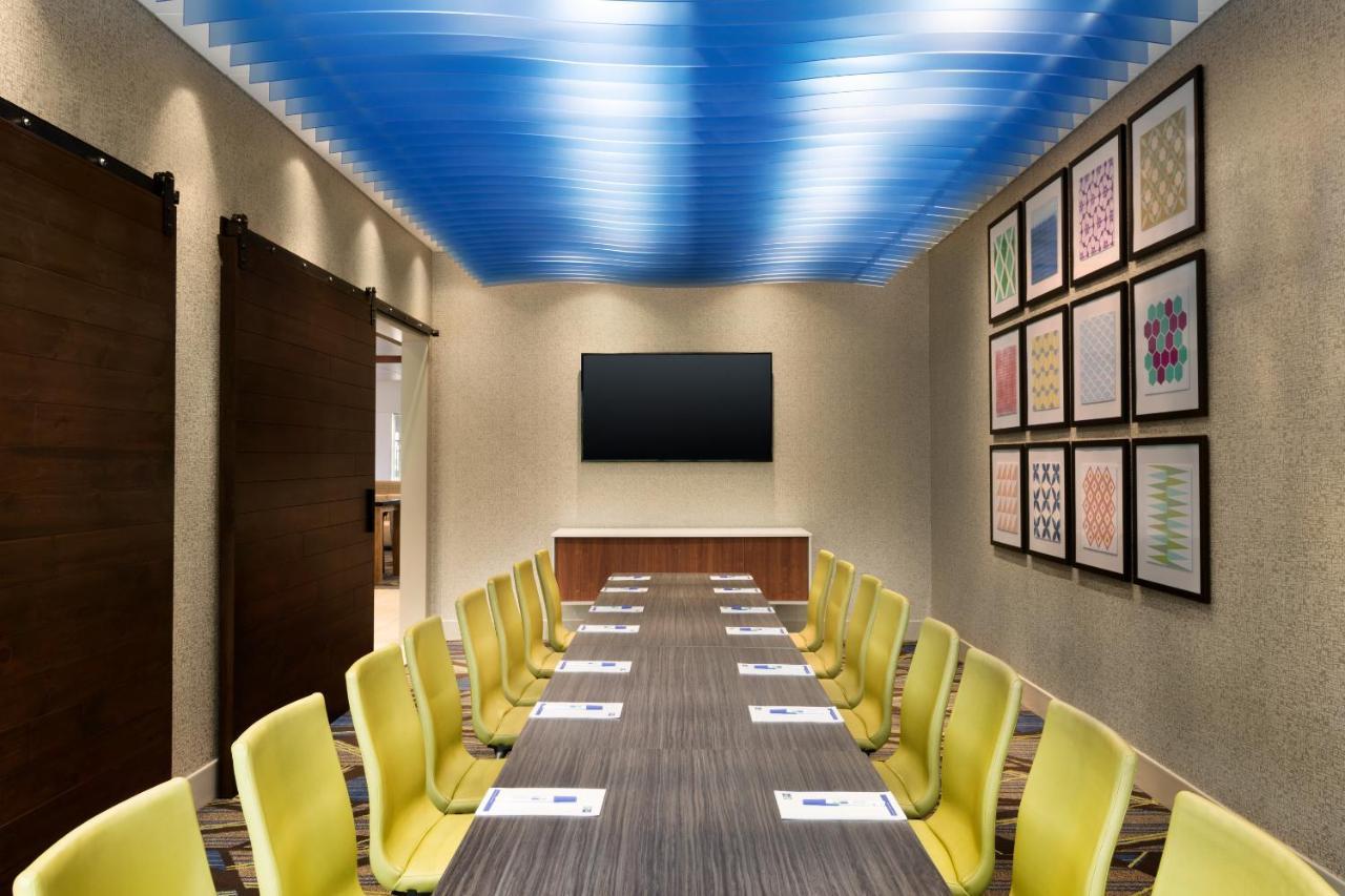Holiday Inn Express & Suites - Grand Rapids South - Wyoming By Ihg Extérieur photo